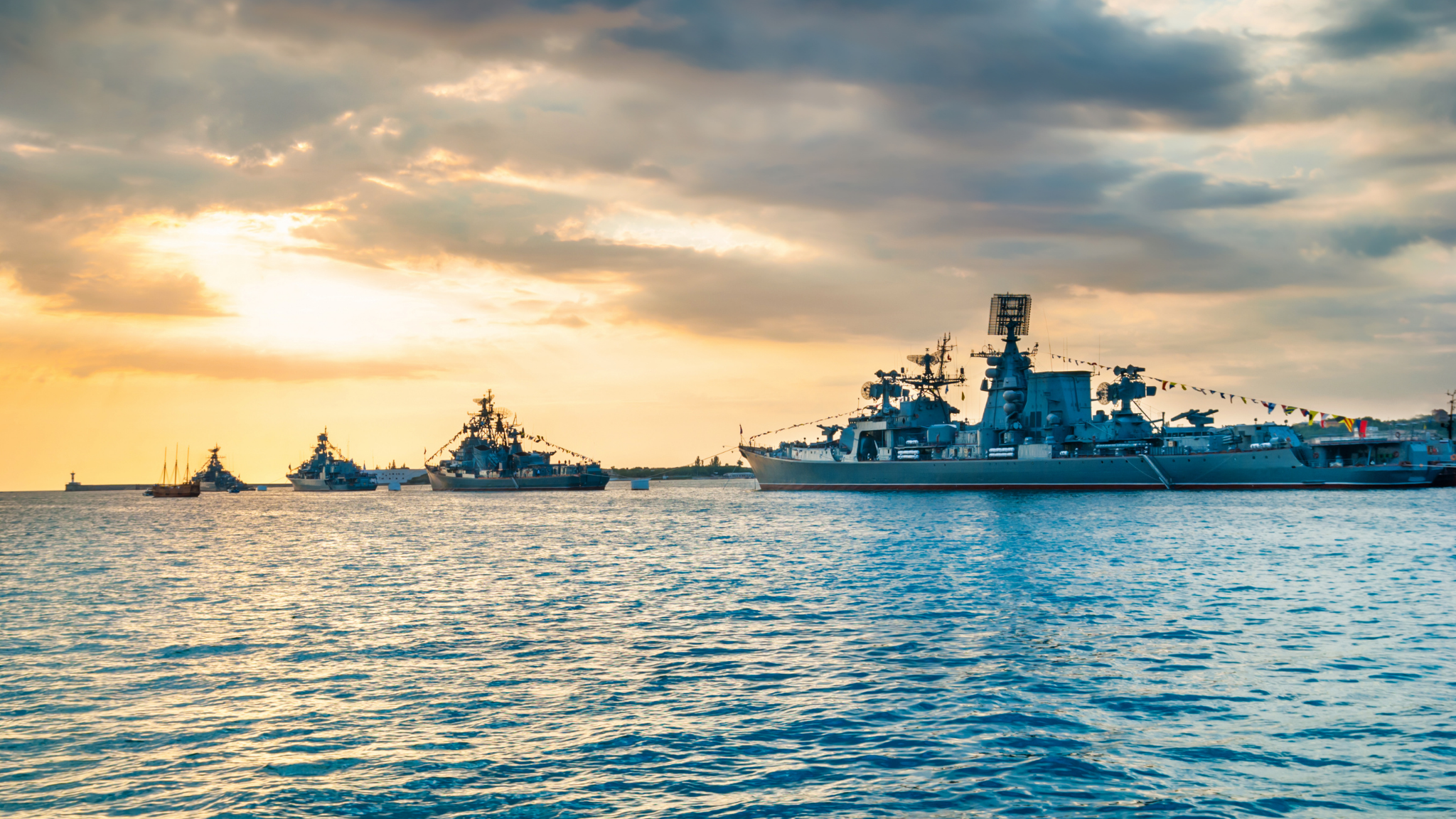 Decision Engine for Naval Tasks